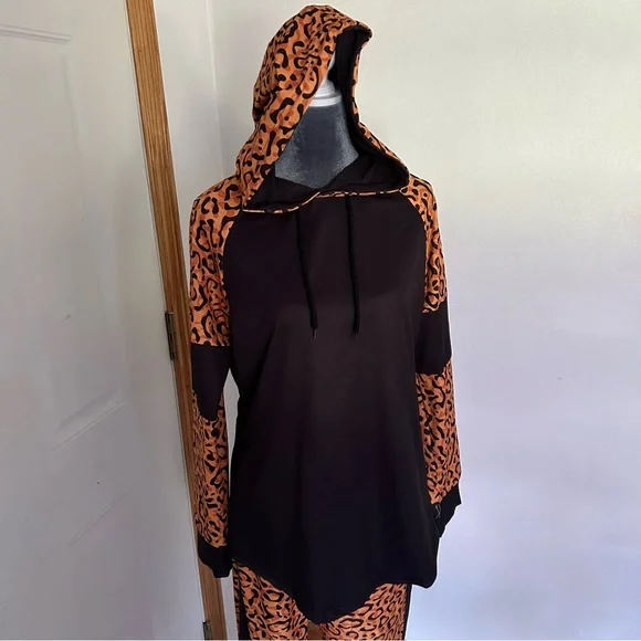 Animal Print Track Suit, Pants and Hoodie set - Picture 8 of 13